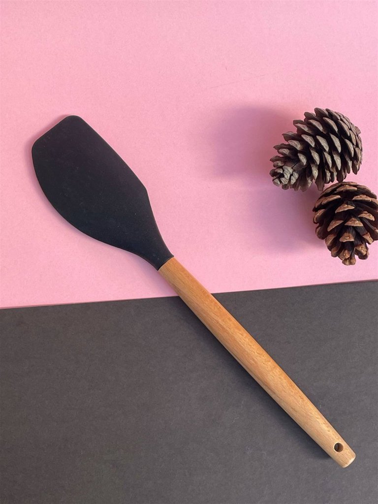 BY COMO LÜX BAMBULU SIYAH SPATULA *96