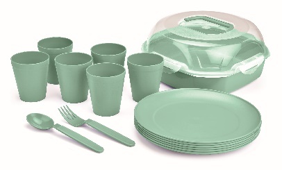 FAMI·LYA PI·KNI·K SETI·.0 -M3974 *6