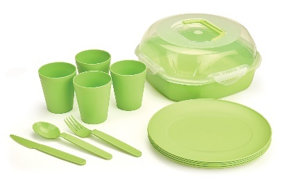 FAMI·LYA PI·KNI·K SETI·.0 -M761 *6